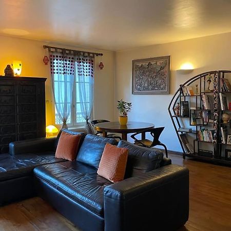 Appartement Sur Le Parvis De La Cathedrale ซ็องลิส ภายนอก รูปภาพ